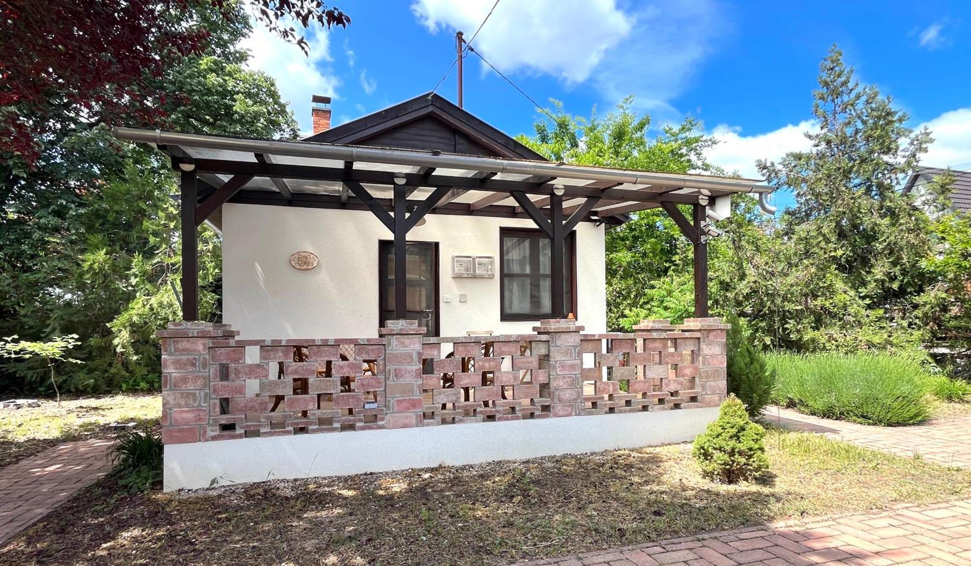 Aranypart Apartmanhazak Tiszakécske Exterior foto